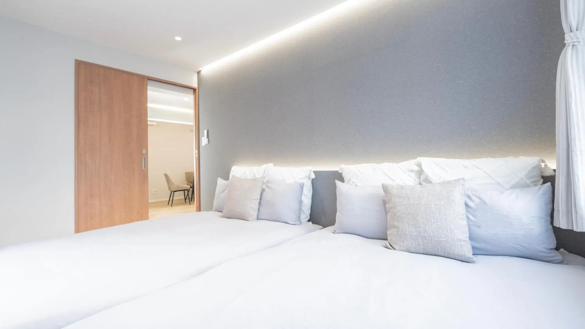 Central Higashinakano Guesthouse For 2 Steps From Subway Zeoe 도쿄 0*,  일본